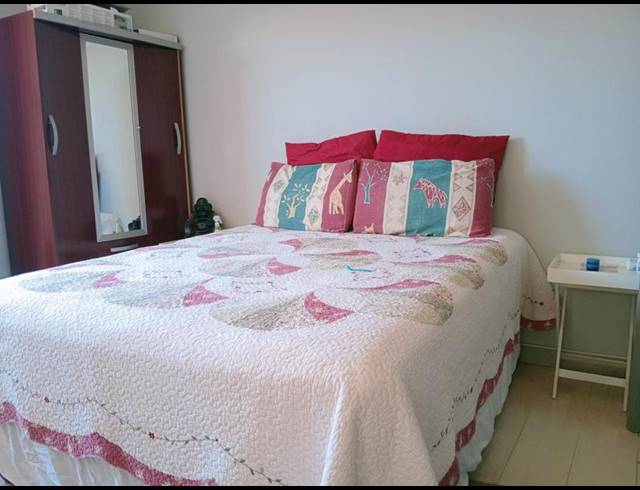 5 BEDROOM HOUSE FOR SALE IN BRAAMFISCHERVILLE